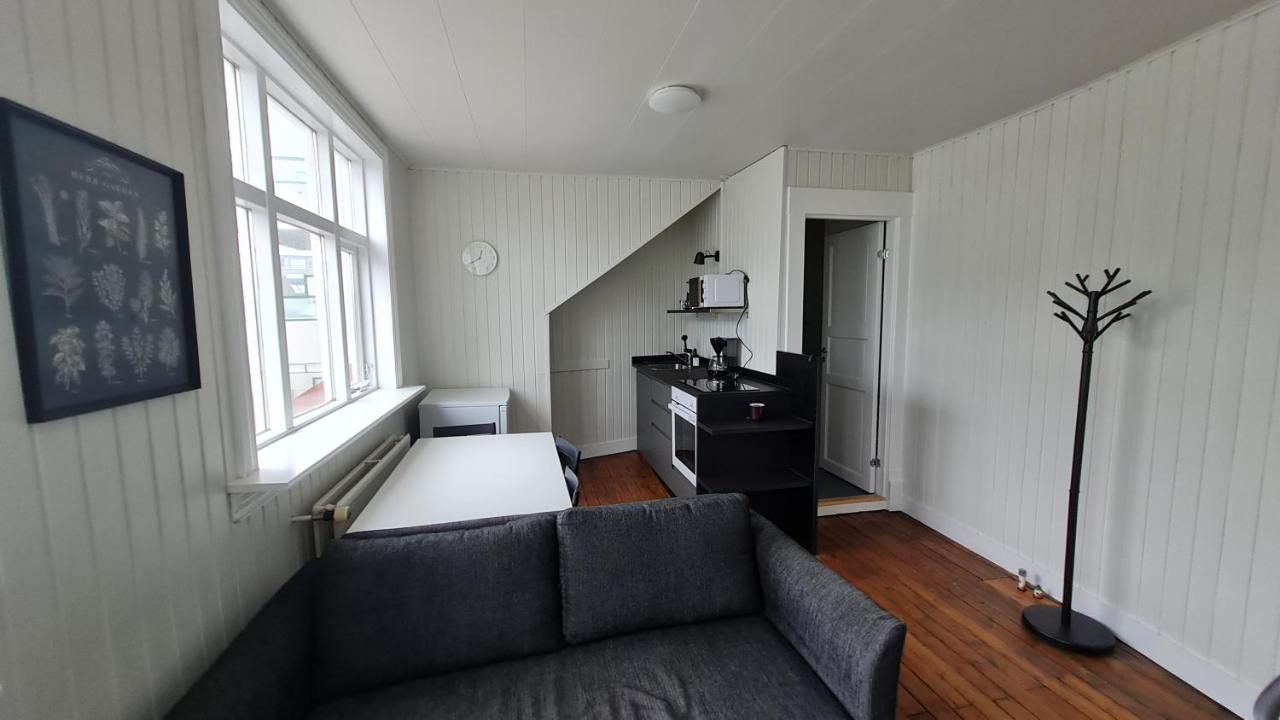 Downtown Guesthouse เรคยาวิก ภายนอก รูปภาพ
