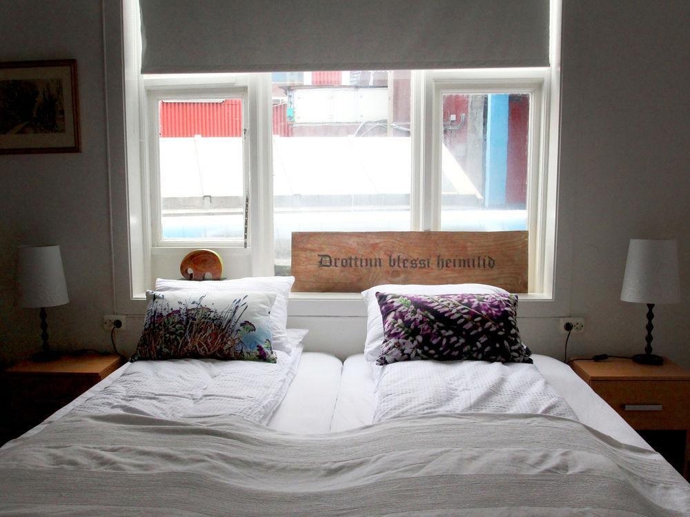 Downtown Guesthouse เรคยาวิก ภายนอก รูปภาพ